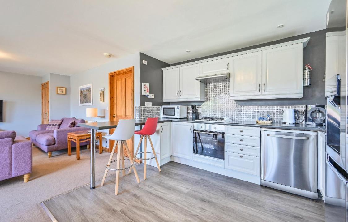 3 Bed Lodge With Ev Point Truro Exterior foto